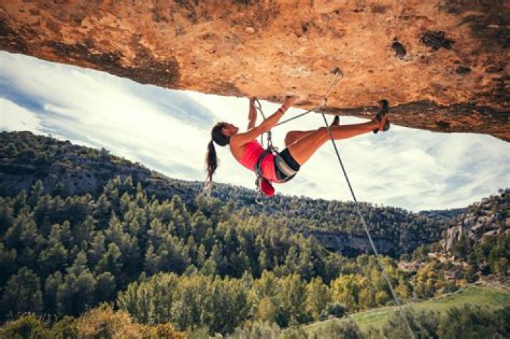 Can you rock climb alone?