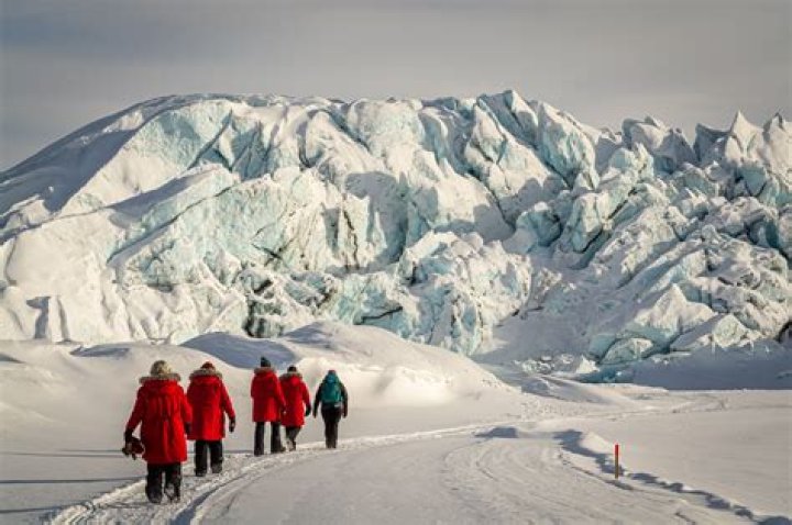 Can you walk on matanuska glacier?