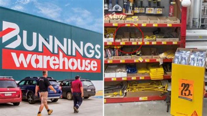Did bunnings buy homebase?