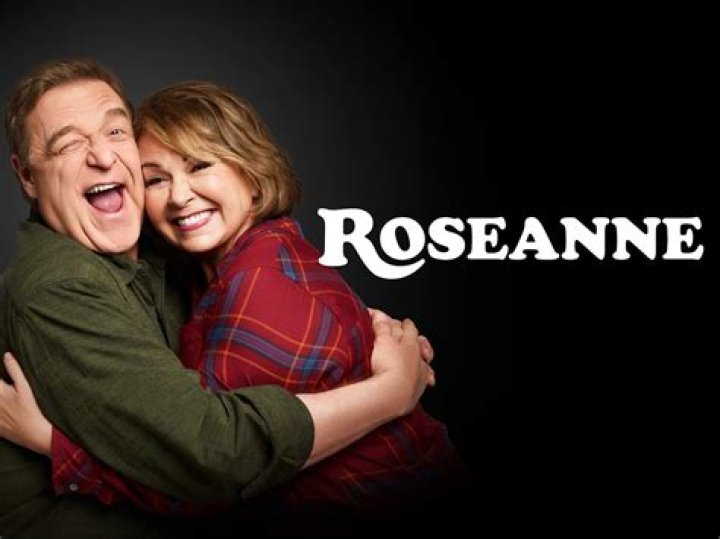 Did roseanne wear a wig season 6?