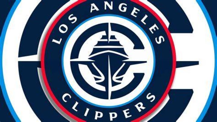 Do all clippers have a lever?