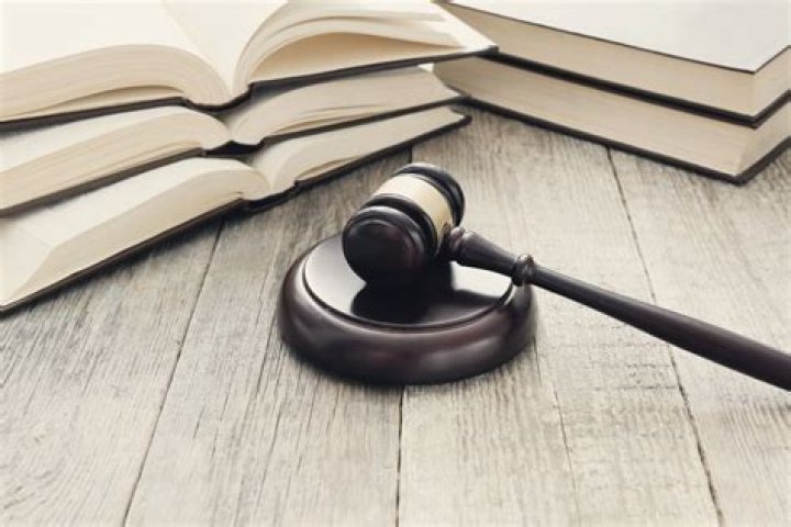 Does the uk have conservatorship?