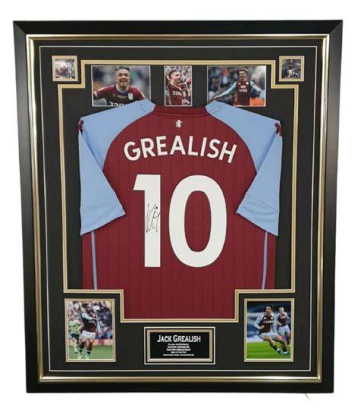Has jack grealish signed for man city?