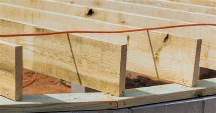 How far apart are floor joists?