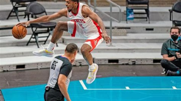 What is out of bounds in basketball?