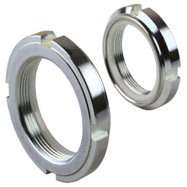 When are bonding locknuts required?