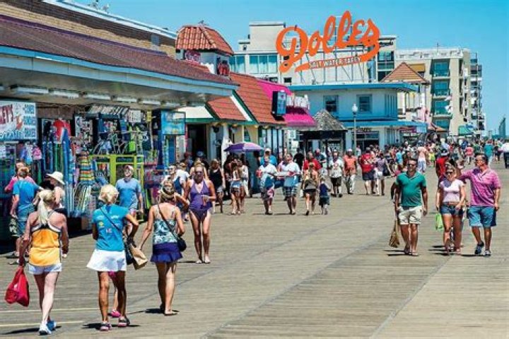 Where is rehoboth bay?