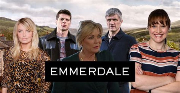 Who is the poisoner in emmerdale?