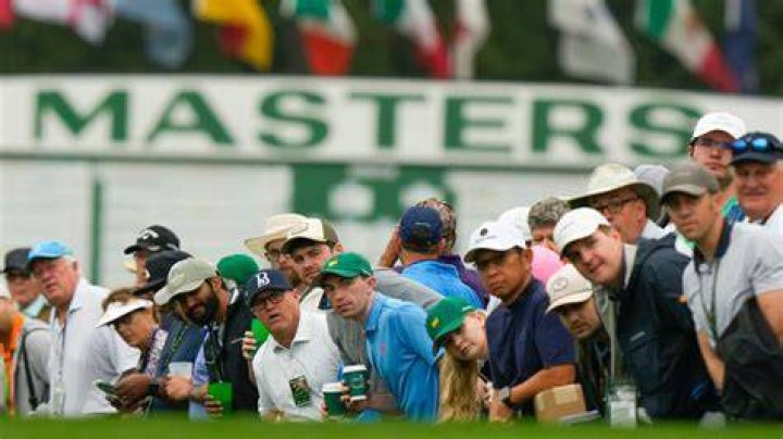 Why isn't angel cabrera playing in the masters?